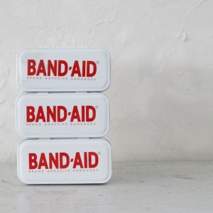 BAND-AID (バンドエイド缶)